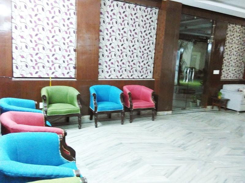 Hotel Olive & Blue - Govt Approved Hotel Near Delhi Airport Nova Deli Exterior foto