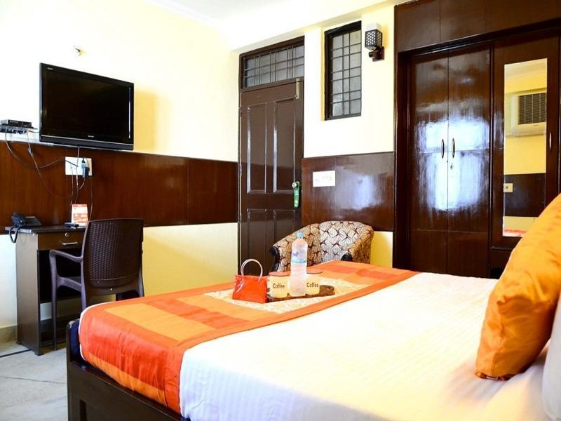 Hotel Olive & Blue - Govt Approved Hotel Near Delhi Airport Nova Deli Exterior foto